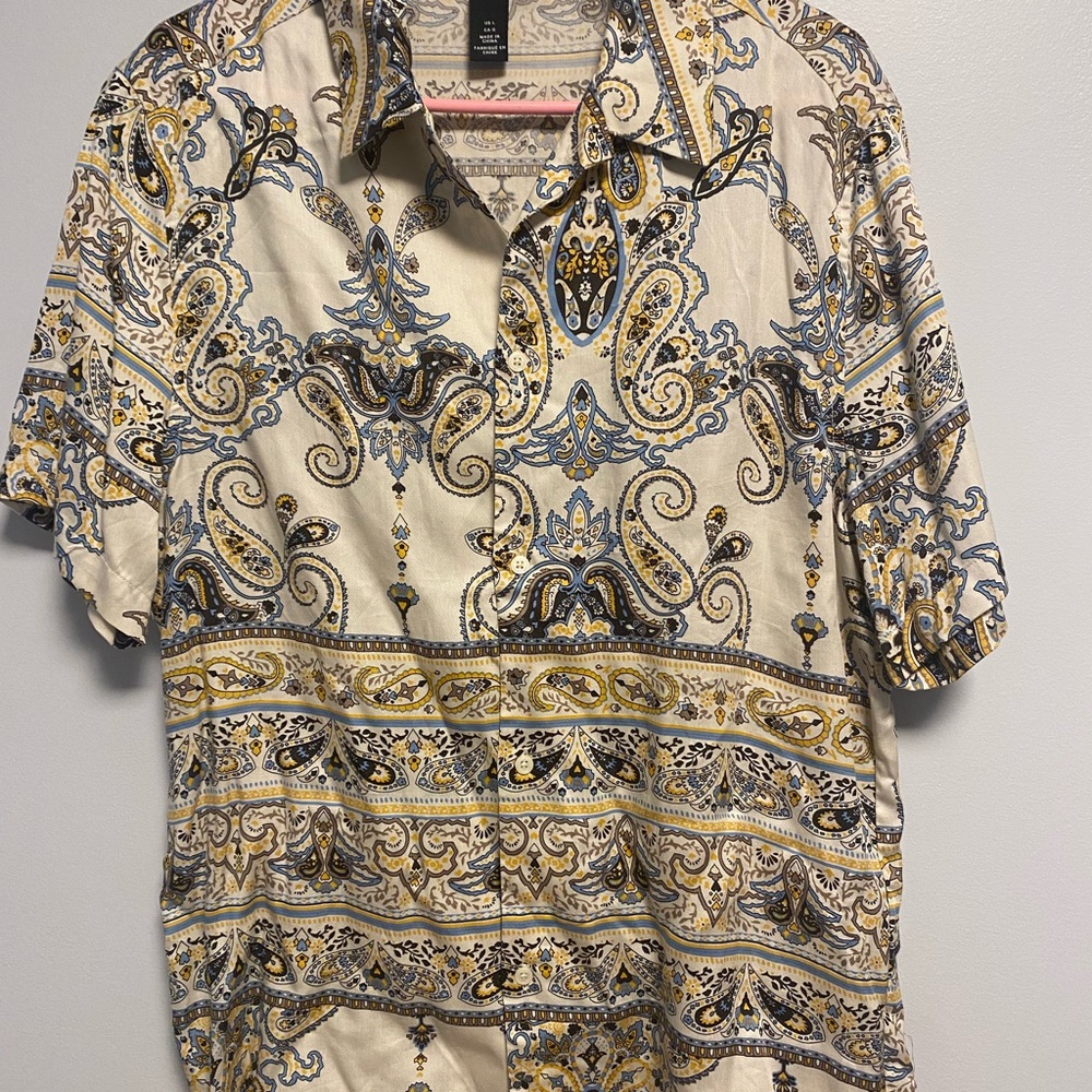 Short sleeve button up shirt